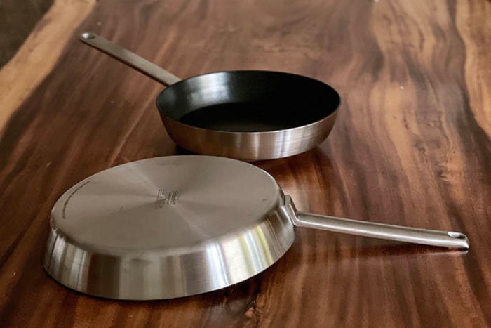 SILVER STRONG STAINLESS PAN